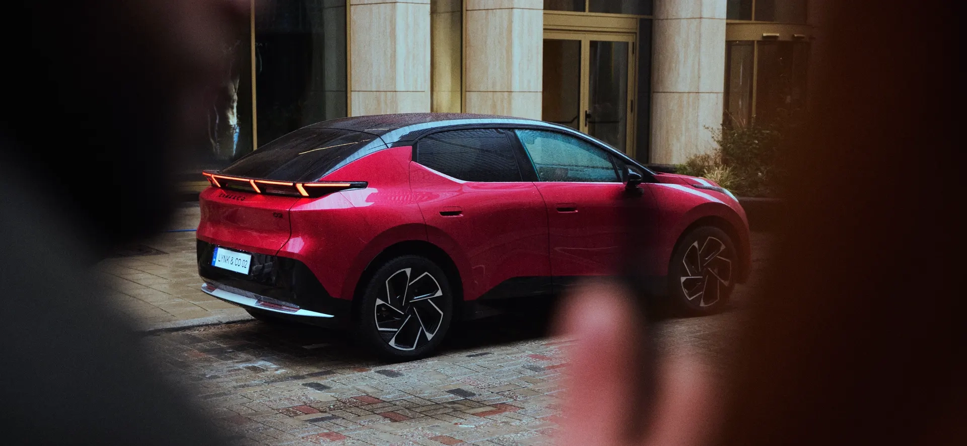 Lynk&Co 01